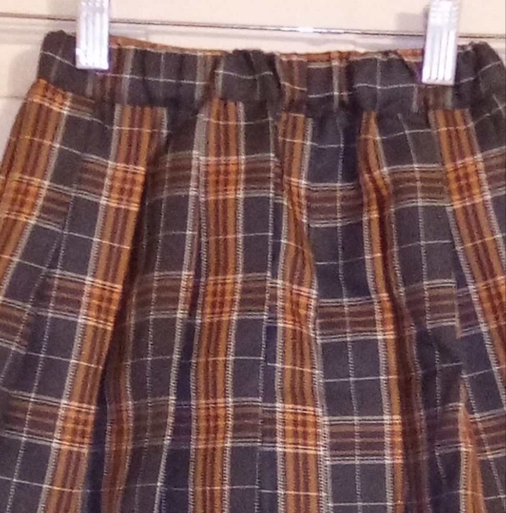Girls 4t Plaid Skirt Unknown Source - Picture 2 of 2